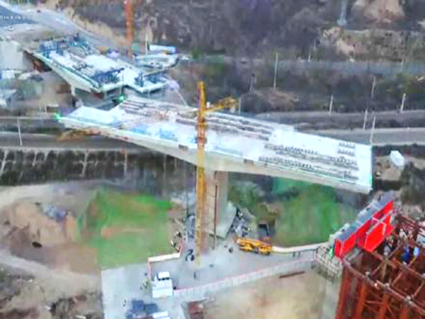 禹门口大桥转体